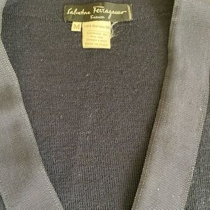 Salvatore Ferragamo; Classy navy blue cardigan
